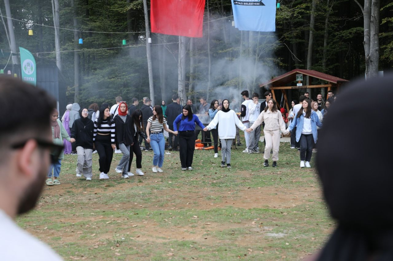 ‘Akyazı’da öğrenci olmak bir ayrıcalıktır’ - Sayfa 8