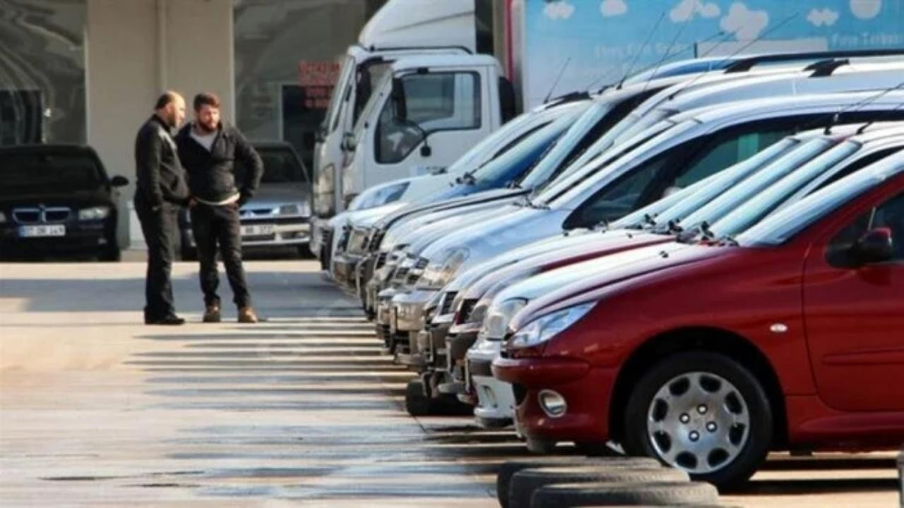 İkinci el otomobilde fiyatlar düşüyor