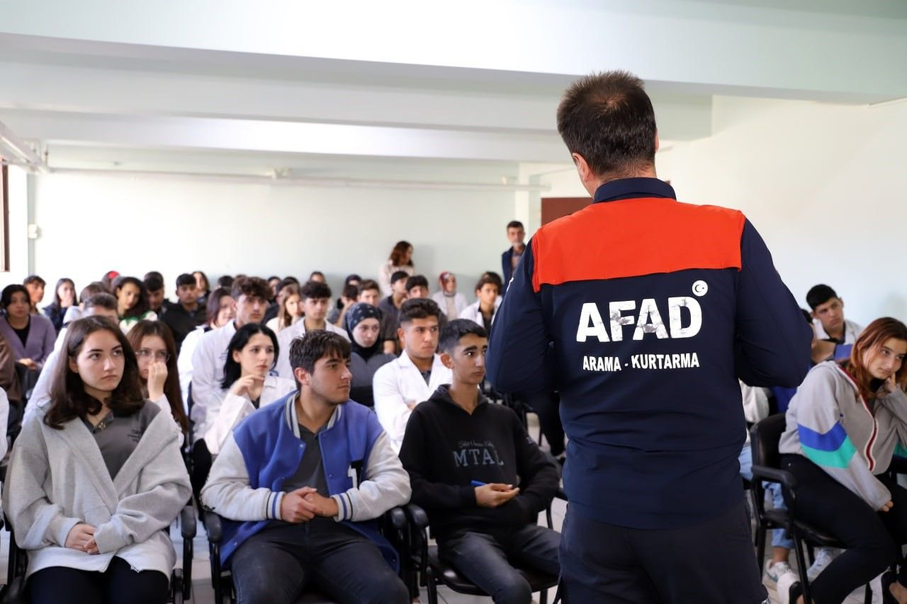 AFAD’tan film sahnelerini aratmayan tatbikat - Sayfa 6