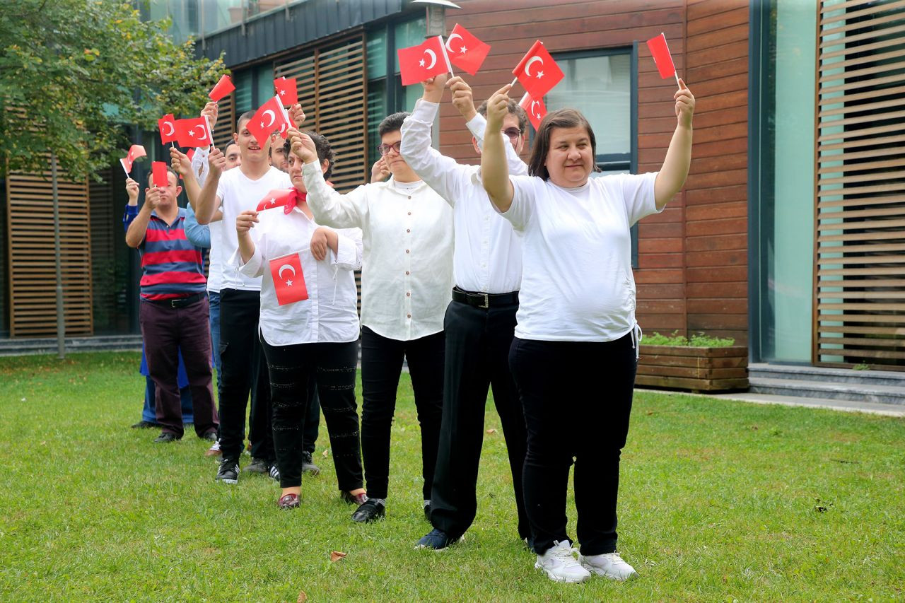 Büyükşehir SGM’den harika gösteri: Cumhuriyet 100 Yaşında - Sayfa 8