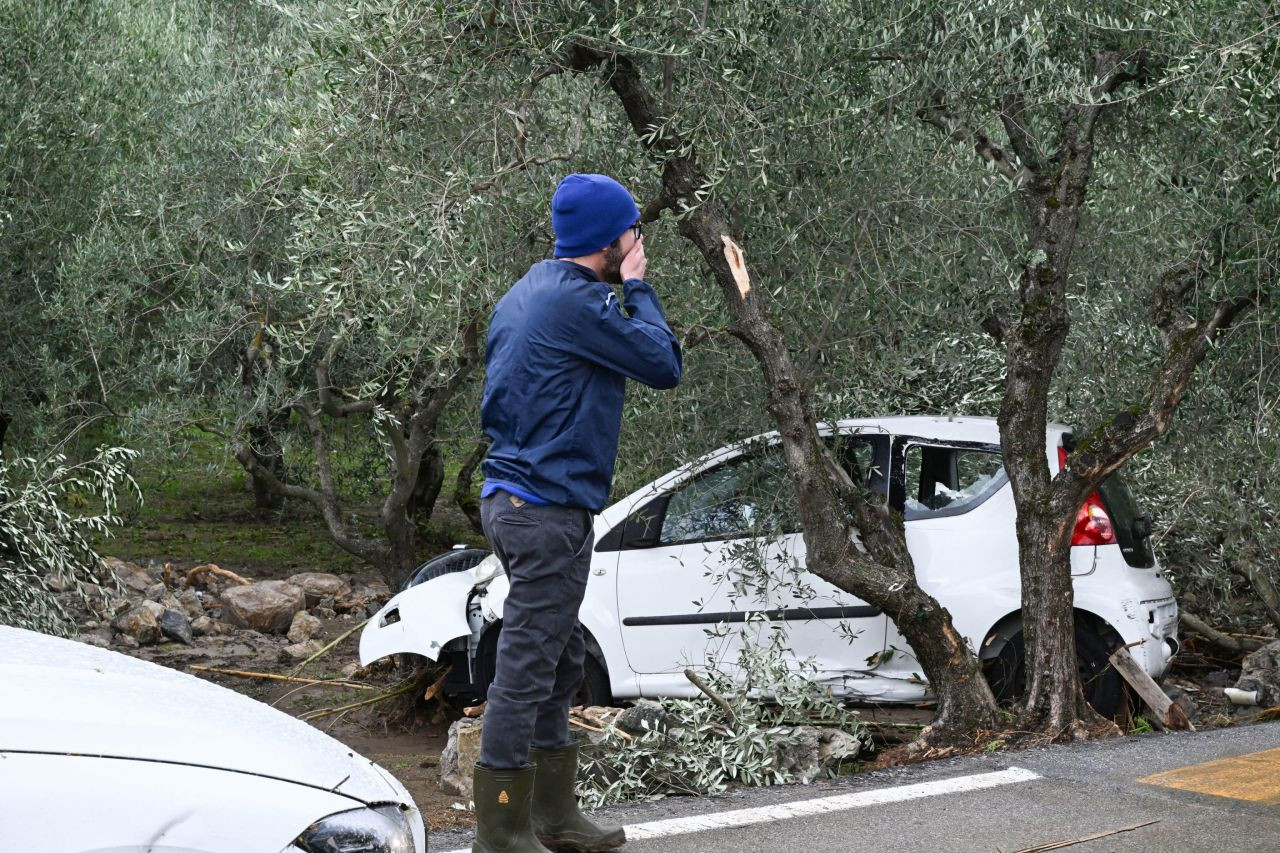 İtalya'da fırtınanın yol açtığı selde can kaybı 6'ya yükseldi - Sayfa 14