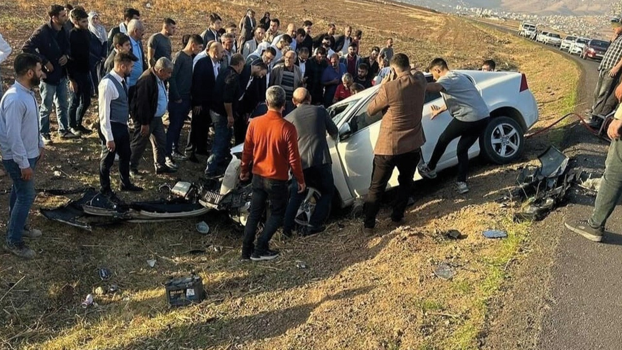 Mardin'de trafik kazası: 2'si ağır 6 yaralı