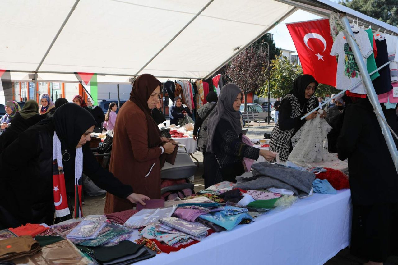 AK Kadınlardan Filistin’e Destek Kermesi - Sayfa 6