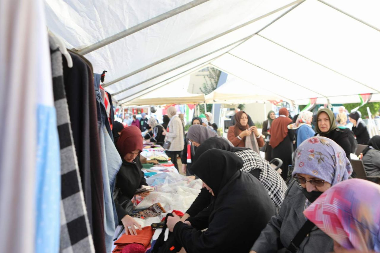 AK Kadınlardan Filistin’e Destek Kermesi - Sayfa 7