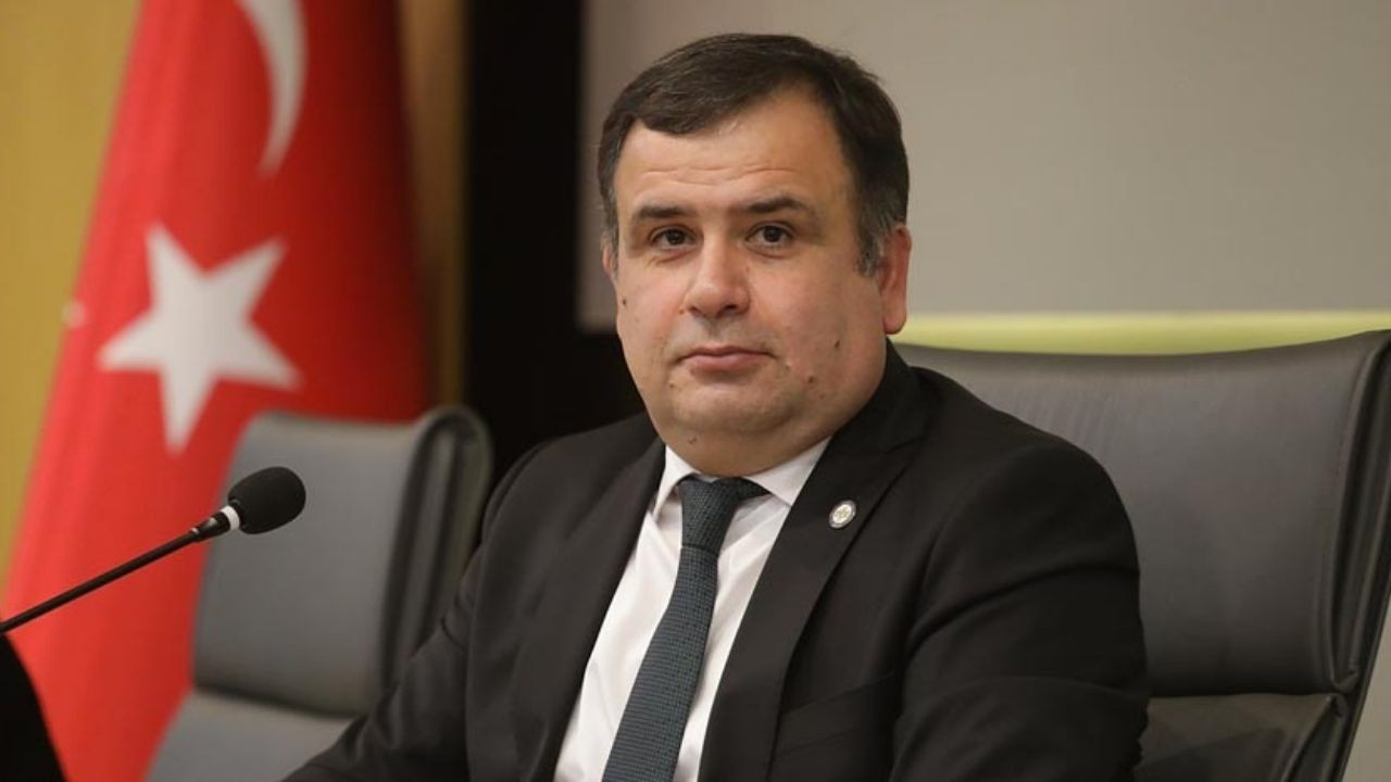 Necmettin Kırık Erenler Belediye Başkanlığı için başvuru yapacak