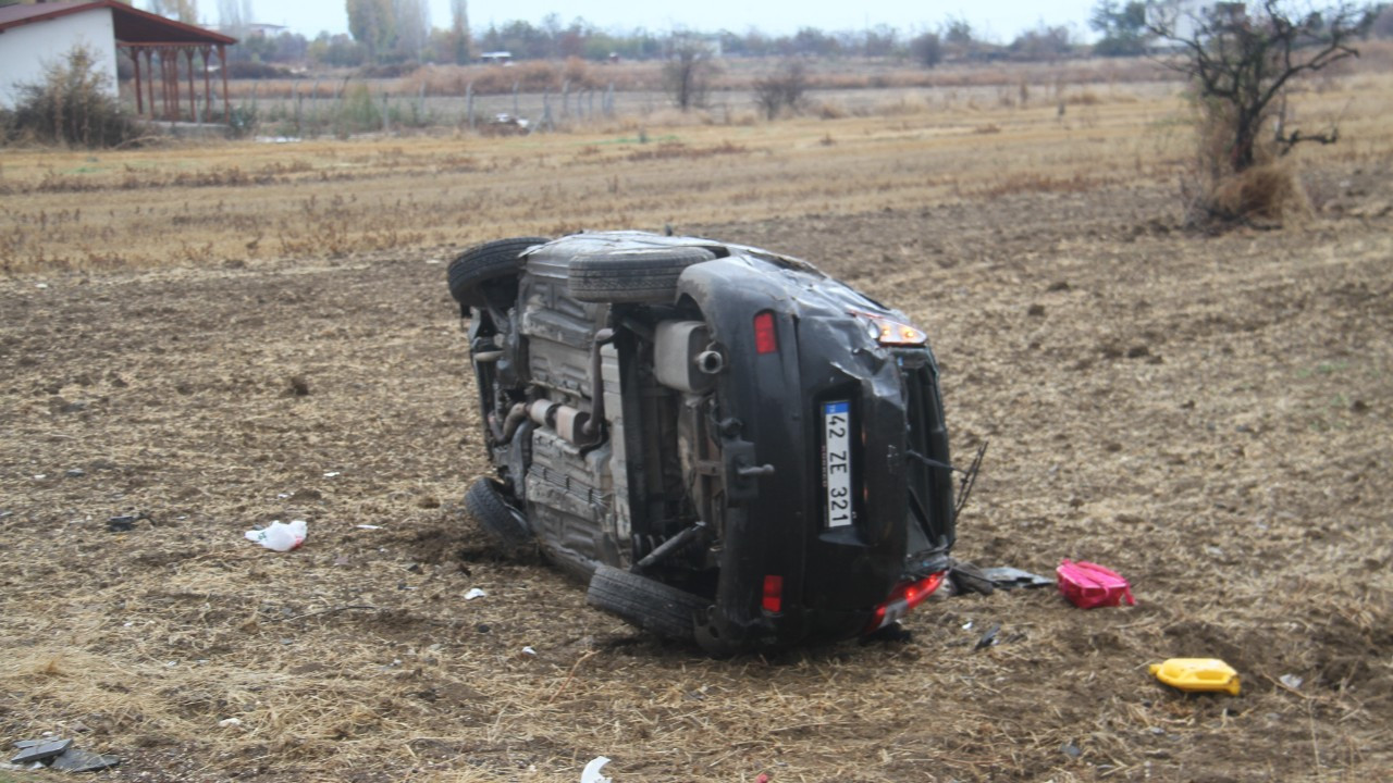 Konya’da otomobil takla attı: 1 ölü, 4 yaralı