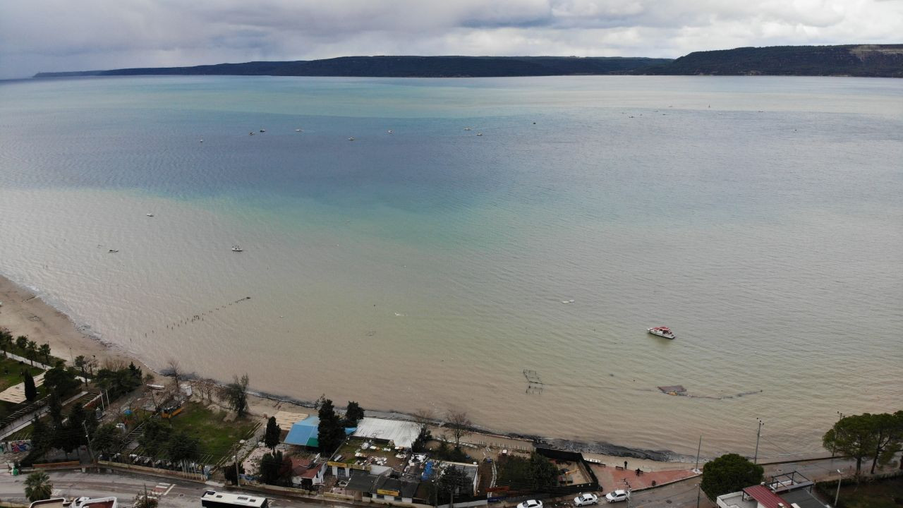 Çanakkale Boğazı’nda denizin rengi değişti - Sayfa 5