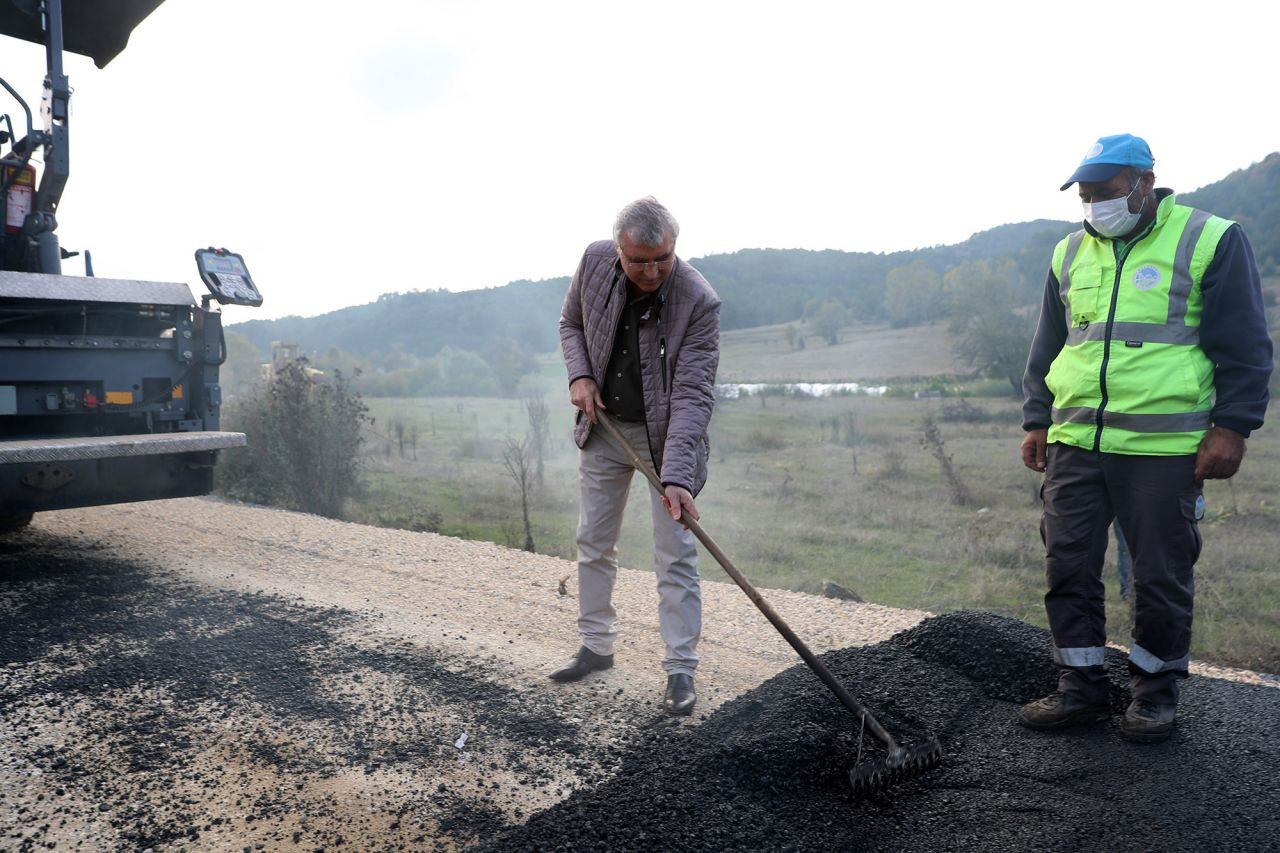 4 buçuk yılda 2 milyon 90 bin 216 ton asfalt - Sayfa 8