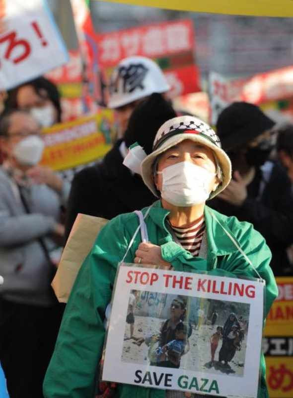 Japonya’da İsrail’in Gazze’ye yönelik saldırıları protesto edildi - Sayfa 3