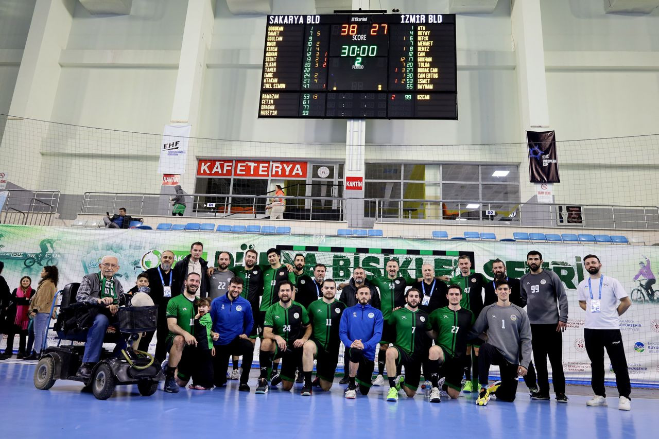 Büyükşehir Hentbol Türkiye Kupasında adını 4’lü finale yazdırdı - Sayfa 11