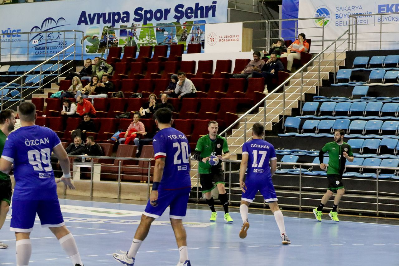 Büyükşehir Hentbol Türkiye Kupasında adını 4’lü finale yazdırdı - Sayfa 6