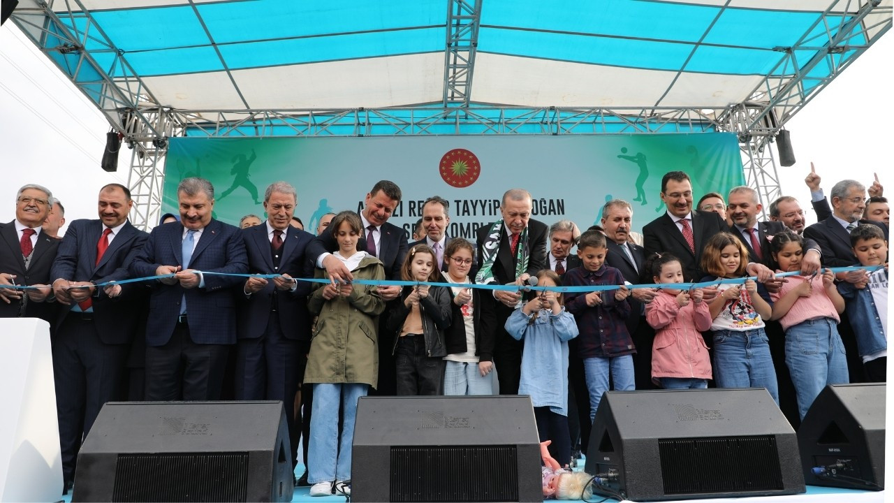 ‘2023 yılı Akyazı’da hizmetlerle dolu geçti’