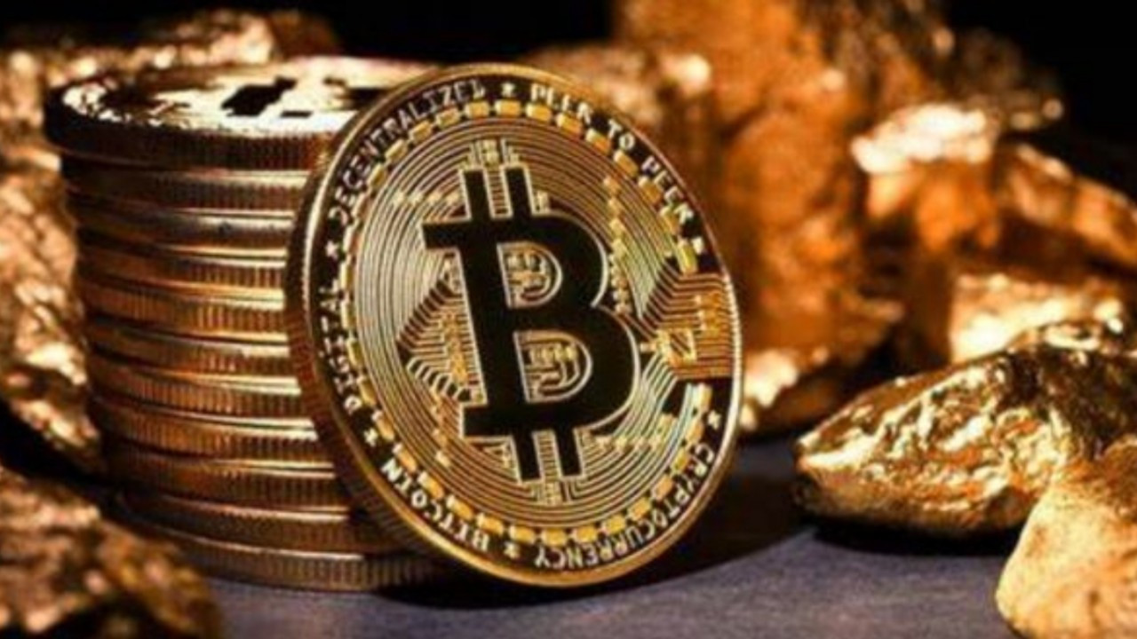 Bitcoin 21 ayın zirvesinde! 45 bin dolar aşıldı