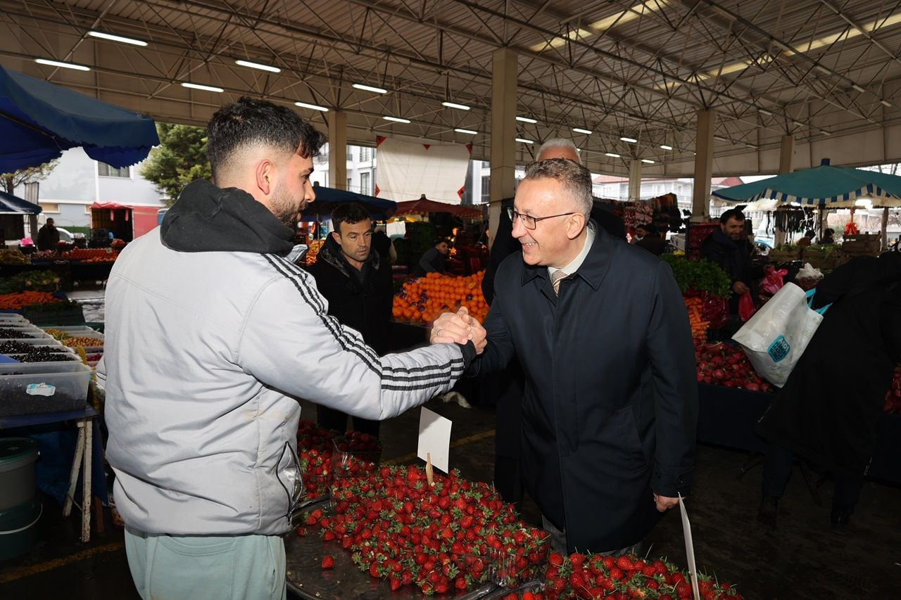 Başkan Adayı Mutlu Işıksu, “Biz, Adapazarı’mızı çok seviyoruz, daha yapacak çok işimiz, gidecek çok yolumuz var.'' - Sayfa 7