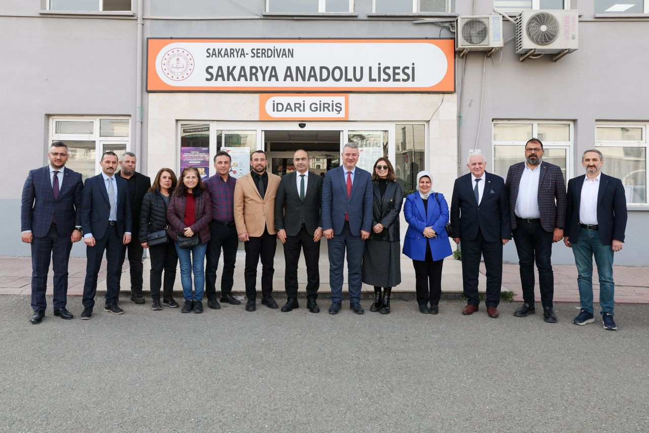 Başkan Adayı Osman Çelik: ''Eğitime destek boynumuzun borcu'' - Sayfa 13