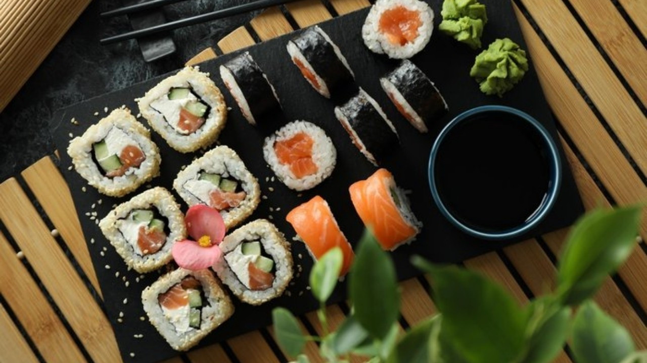 Gelinim Mutfakta Laz Sushi Tarifi - Laz Sushi nasıl yapılır?