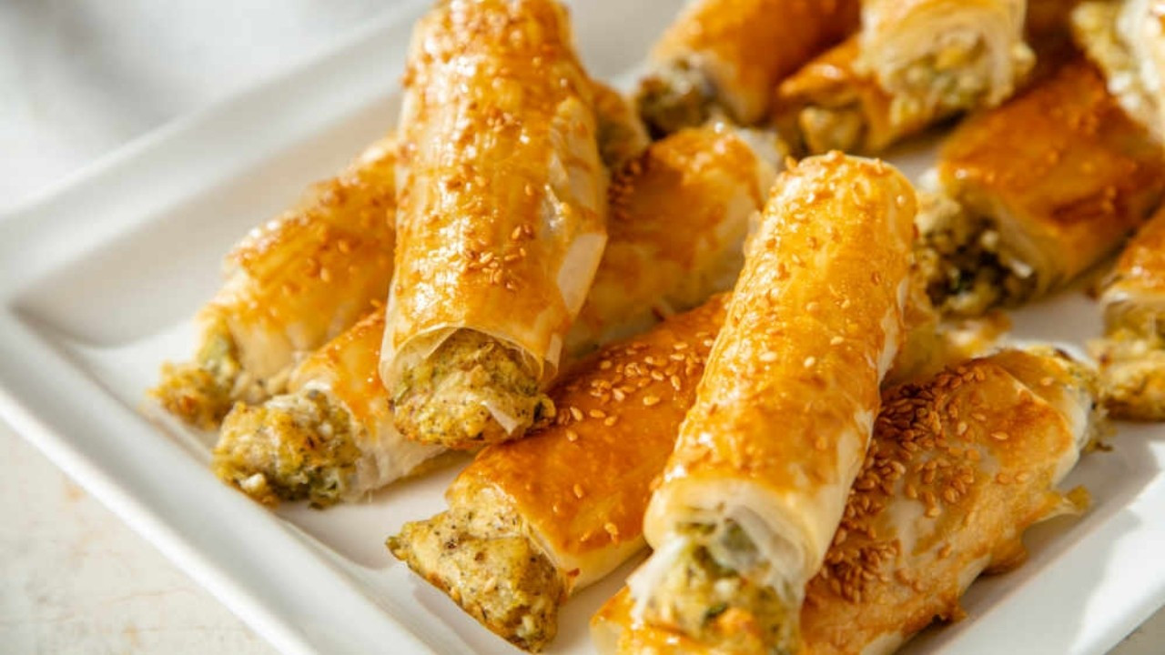 Arda'nın Ramazan Mutfağı Patatesli Baklava Börek I Patatesli Baklava Börek nasıl yapılır?