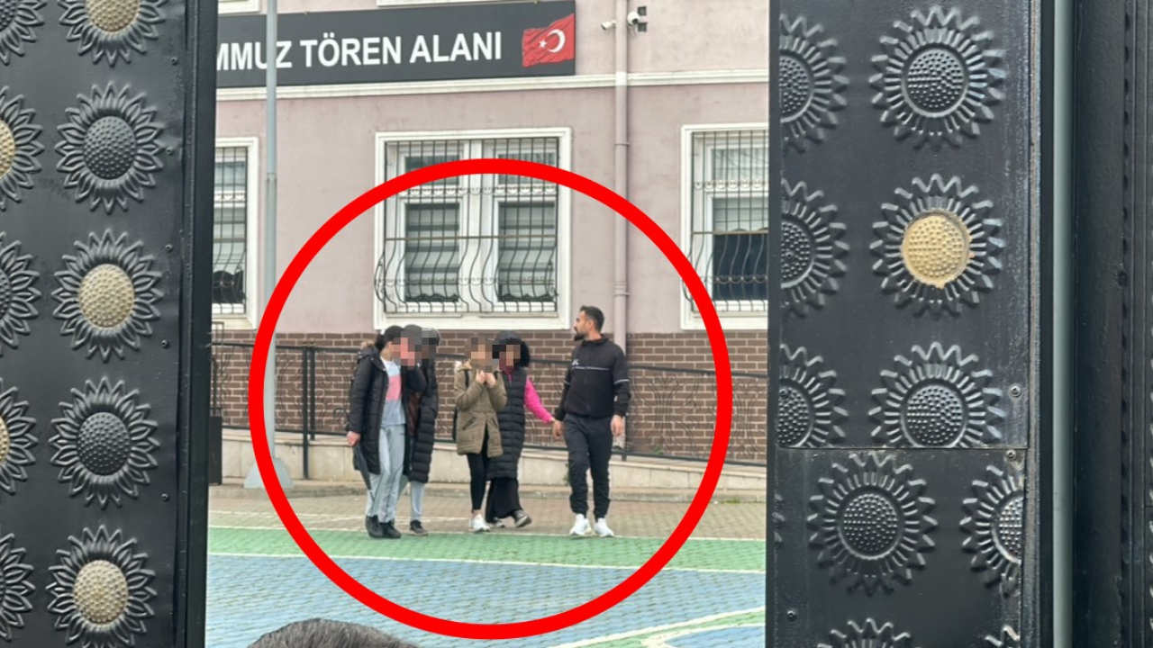 Bursa'da 4 öğrenci kapanan okulda mahsur kaldı, seslerini böyle duyurdular