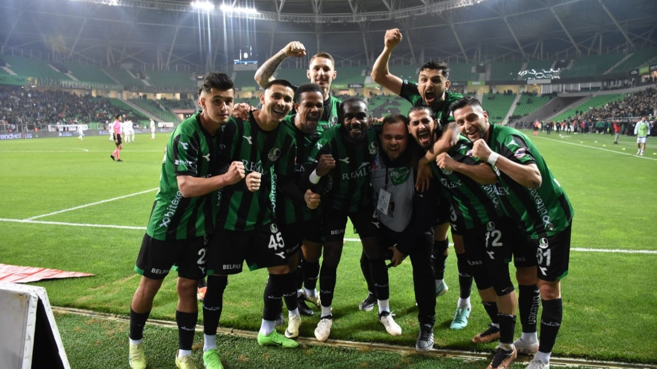 Sakaryaspor, Süper Lig hayali için basamaklara sağlam basıyor