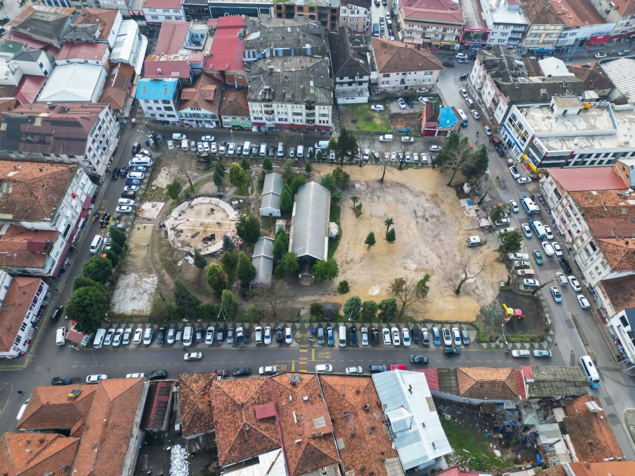 Akyazı’nın Meydanı çok güzel olacak - Sayfa 6