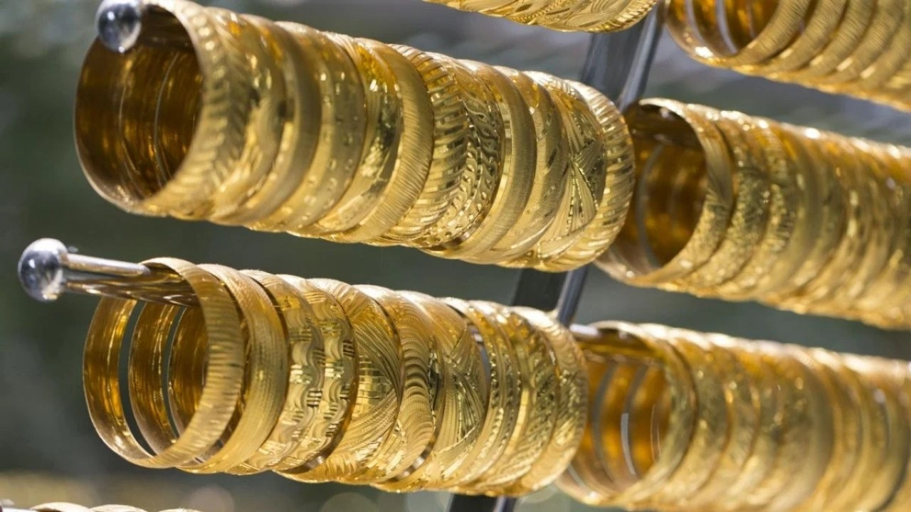 Bugün gram, çeyrek ve tam altın ne kadar? 15 Nisan 2024 güncel altın fiyatları
