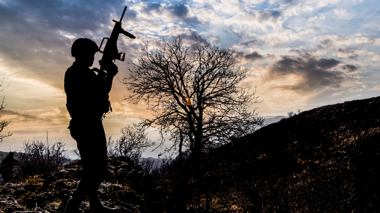 MSB: “17 PKK’lı terörist etkisiz hale getirildi”