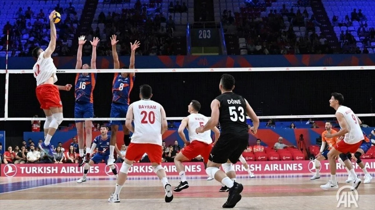 Türkiye - Fransa voleybol maçı canlı izle!