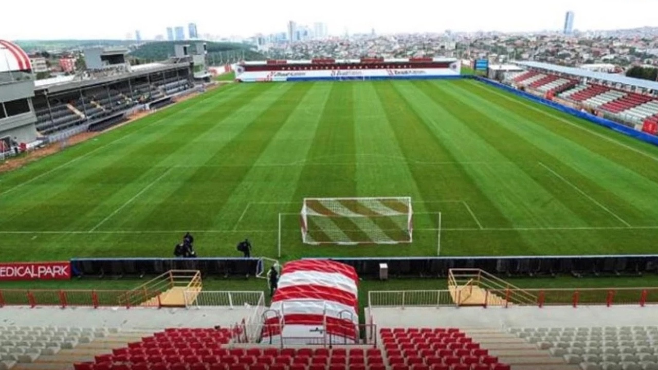 Sakaryaspor'un İç Saha Maçları Pendik Stadı'nda Oynanacak