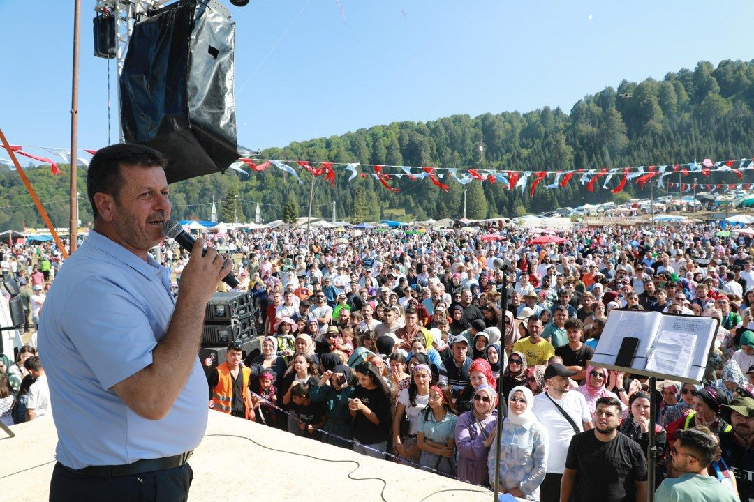 Akyazı Acelle Yaylası Şenlikleri'ne Ekin Uzunlar Geldi - Sayfa 4