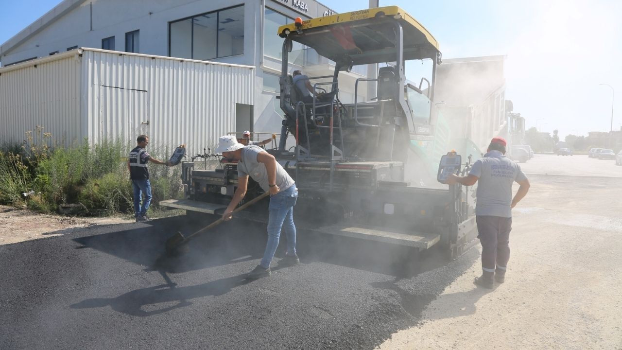 Serdivan’da Asfalt Çalışmalarına Son Gaz Devam