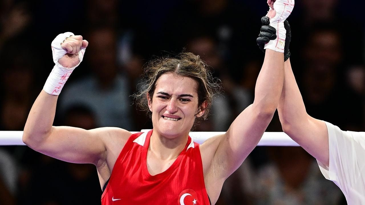 Esra Yıldız Kahraman Yarı Finalde