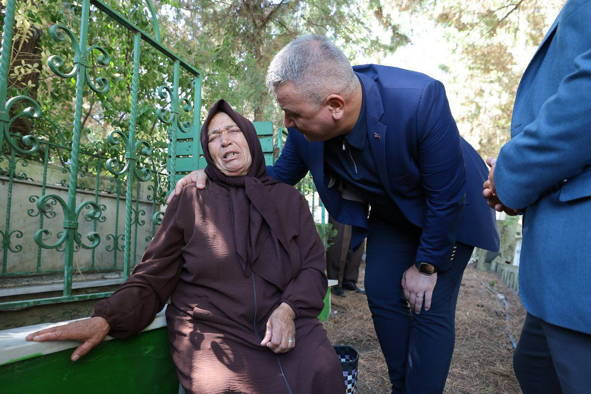 Depremin 25. Yılında Hayatını Kaybedenler Anıldı: Acılar Taze Kaldı - Sayfa 3