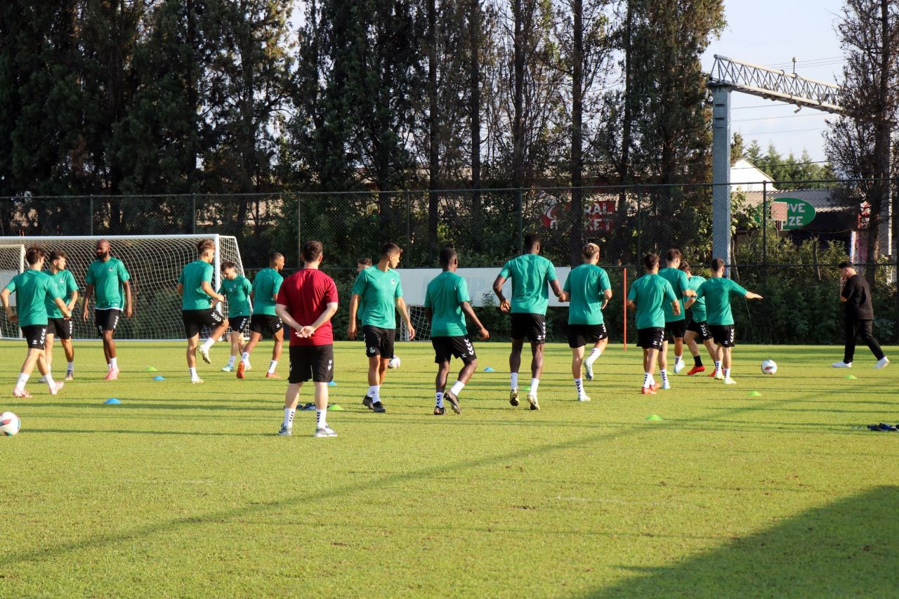 Sakaryaspor, Amedspor Maçı Öncesi Hazırlıklarını Yoğunlaştırdı - Sayfa 7