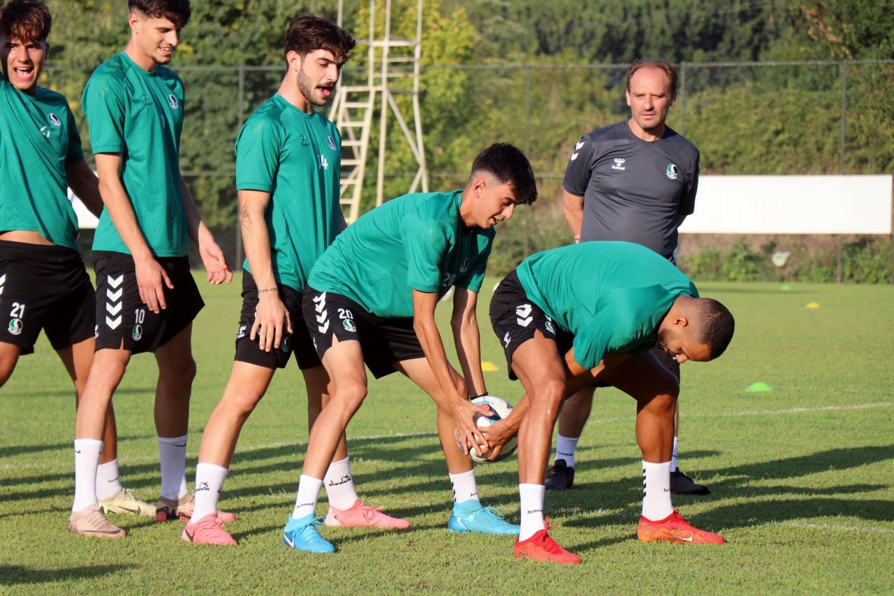 Sakaryaspor, Amedspor Maçı Öncesi Hazırlıklarını Yoğunlaştırdı - Sayfa 12