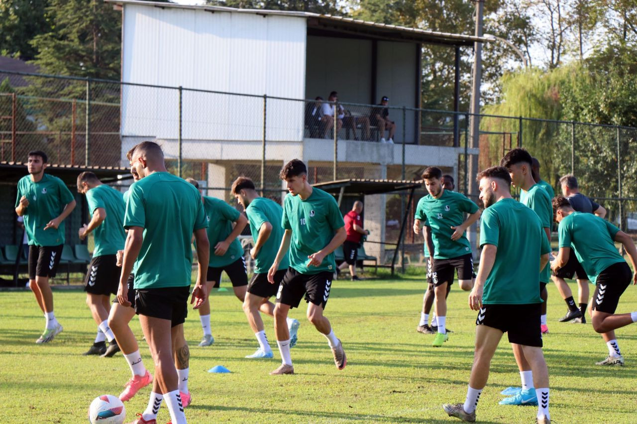 Sakaryaspor, Amedspor Maçı Öncesi Hazırlıklarını Yoğunlaştırdı - Sayfa 6