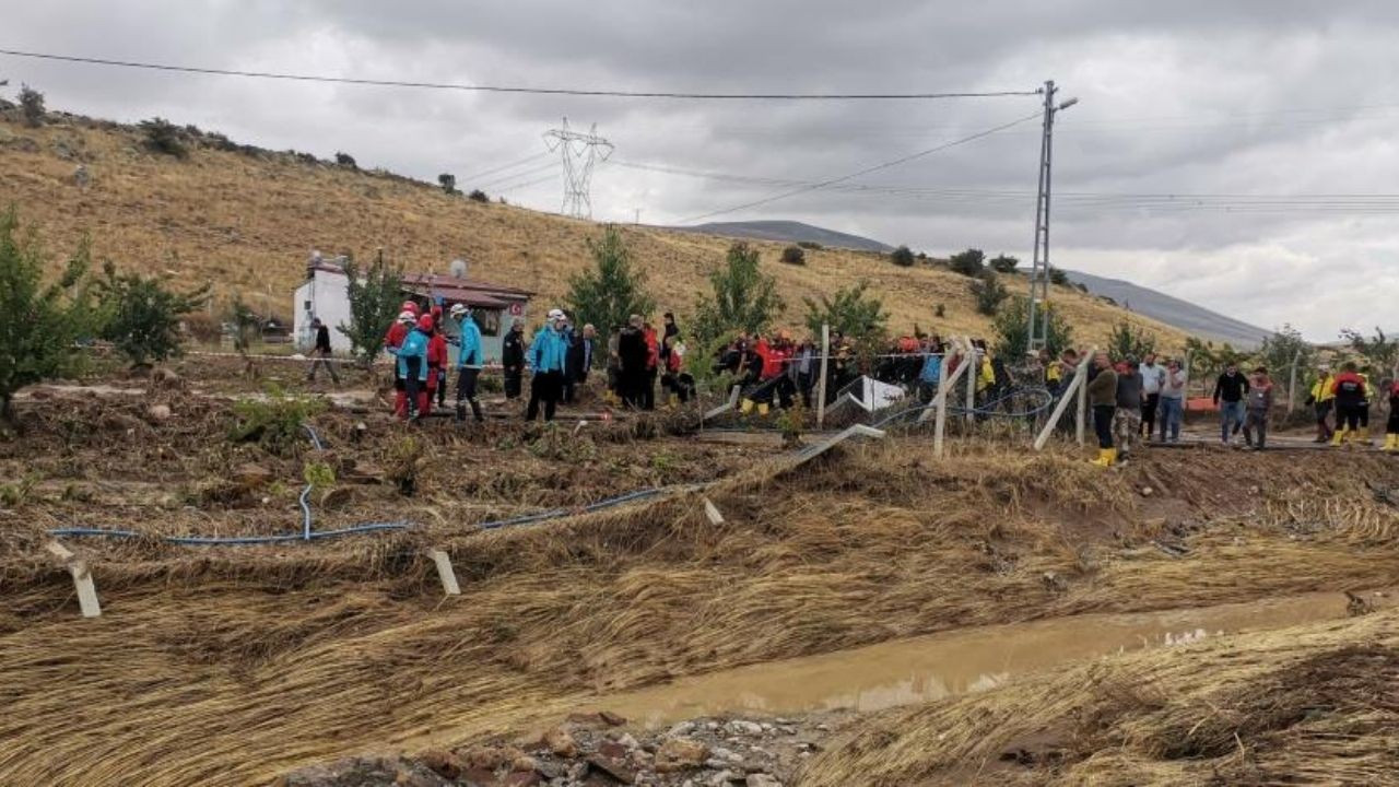 Kayseri'den acı haber: Selde kaybolan kişinin cesedi bulundu