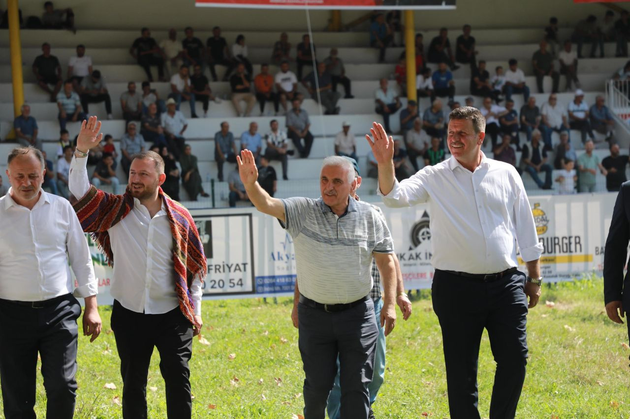 59. Akbalık Yağlı Güreşleri’nde başpehlivan Serdar Yıldırım - Sayfa 12