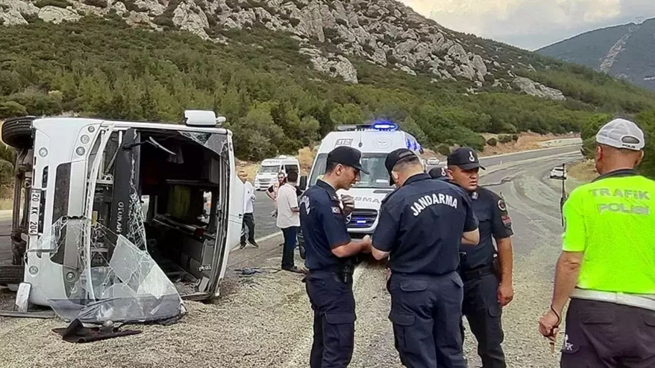 Düğün Yolunda Feci Kaza: Çok Sayıda Yaralı Var