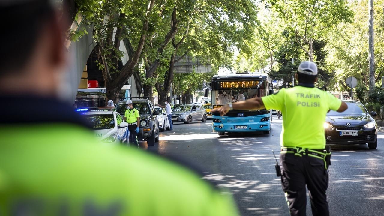 Ankara'da 30 Ağustos Nedeniyle Trafiğe Kapatılacak Yollar Açıklandı