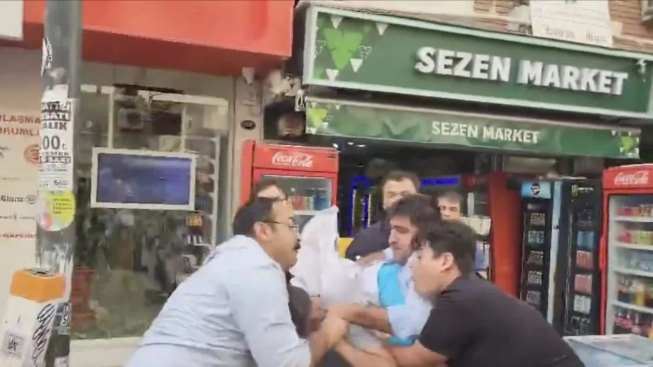 İzmir'de ABD Askerine Çuval Geçiren 15 Kişi Gözaltına Alındı