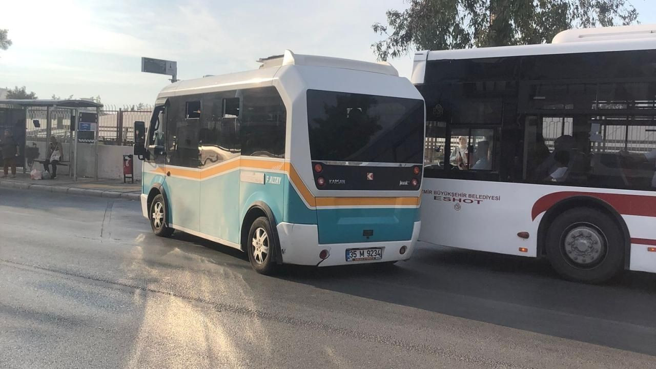 İzmir'de Kadın Otobüs Şoförüne Saldıran Minibüs Şoförü Tutuklandı