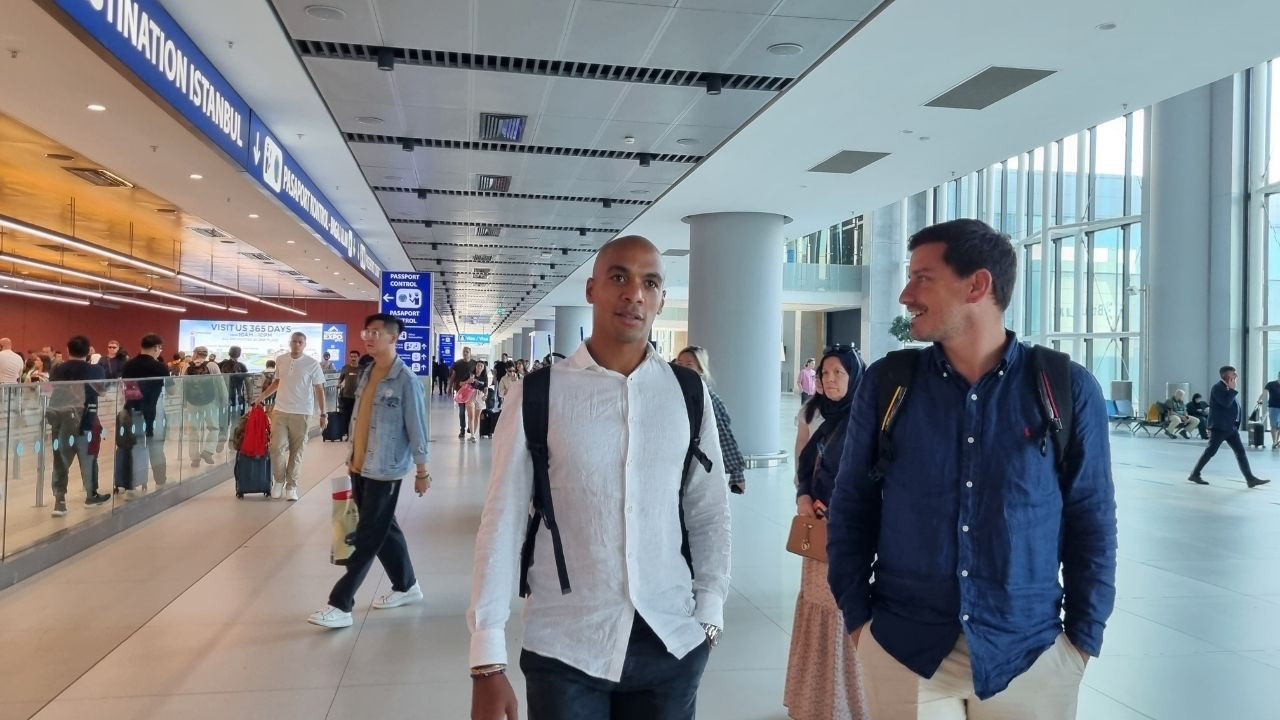 Beşiktaş'ın Yeni Transferi Joao Mario İstanbul'a Geldi