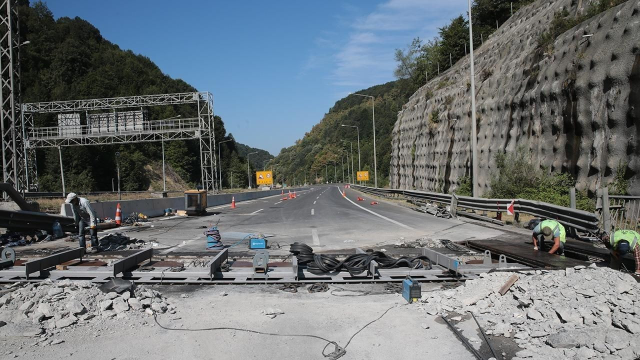 Bolu Dağı Tüneli'ndeki Çalışmalar Planlanandan 10 Gün Önce Bitecek