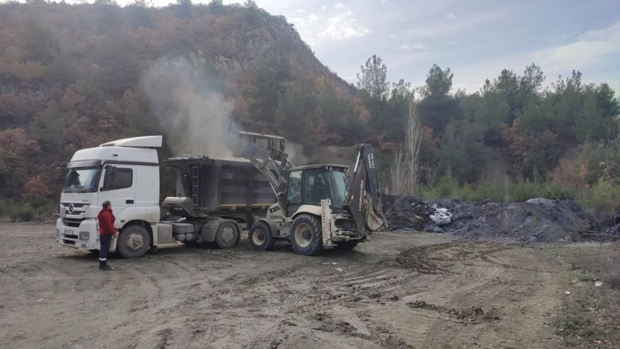 Bilecik'te Tehlikeli Atık Döken Şirket Yetkilisine 5 Yıl Hapis Cezası