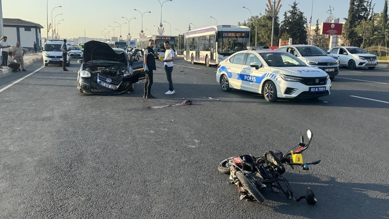 Şanlıurfa'da Feci Kaza: Otomobil Elektrikli Bisikletle Çarpıştı