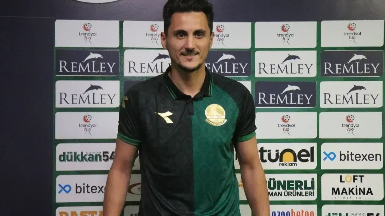 Sakaryaspor'da PFDK'dan Pektemek ve Taraftara Ceza Kararı