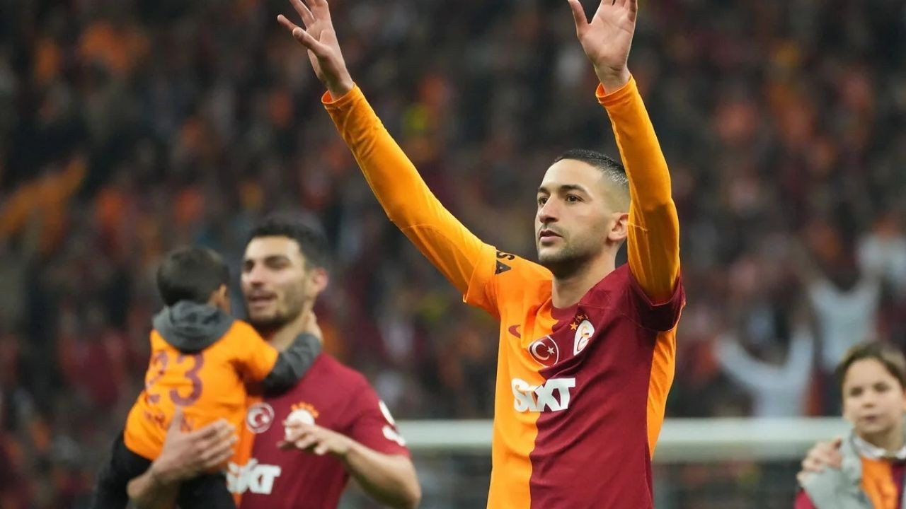 Galatasaray'da Hakim Ziyech Kararı Verildi