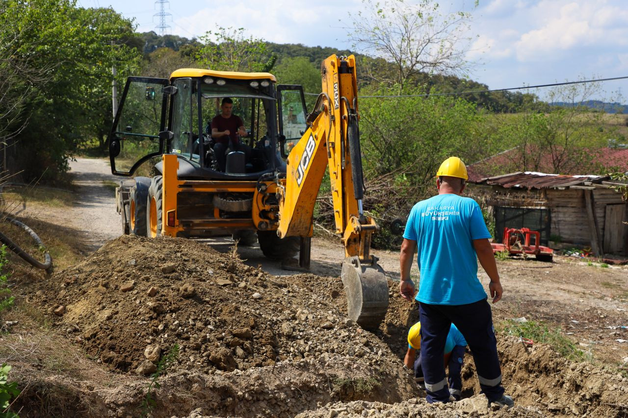 Kaynarca’da Altyapı Çalışmaları Hız Kesmeden Devam Ediyor: 2 Bin Metrelik Yeni İçme Suyu Hattı - Sayfa 2