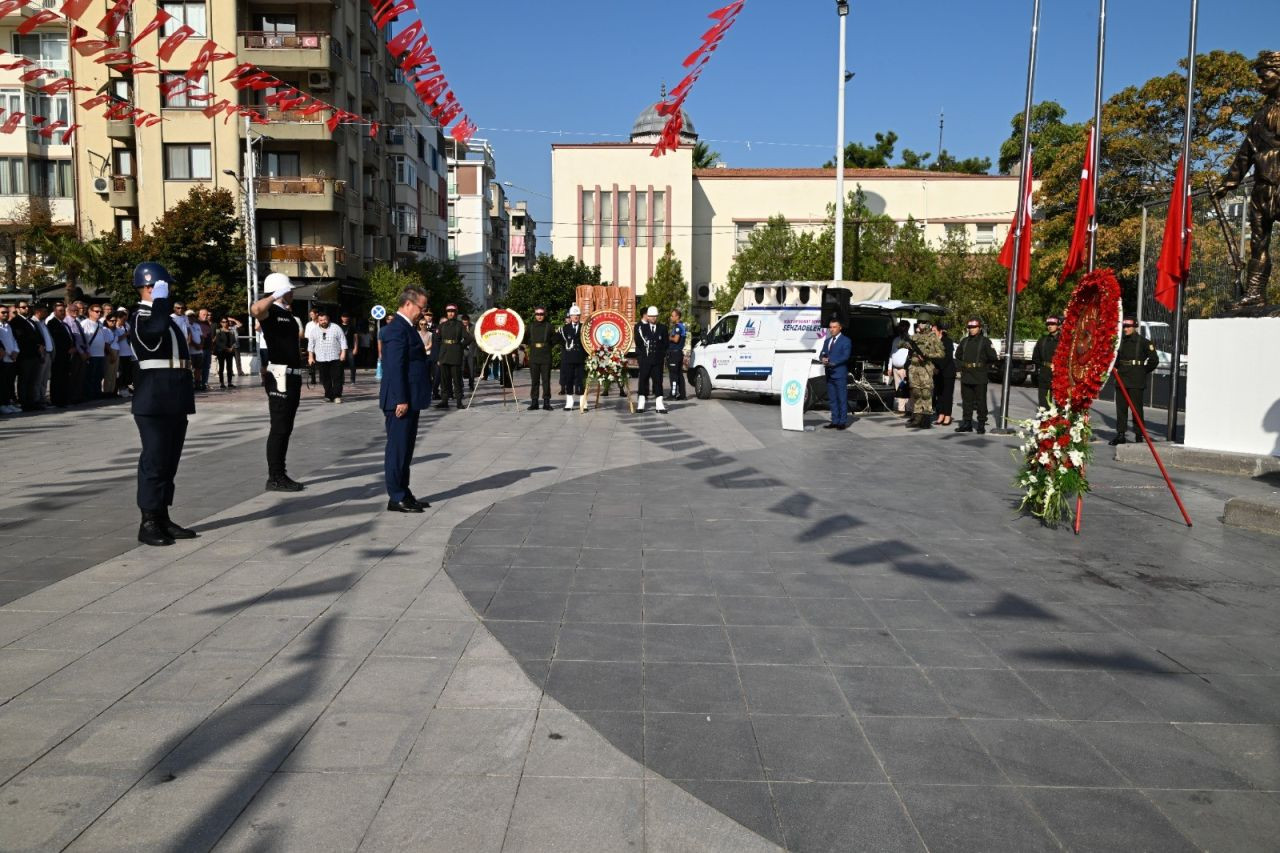 Manisa'nın düşman işgalinden kurtuluşunun 102. yılı kutlandı - Sayfa 1