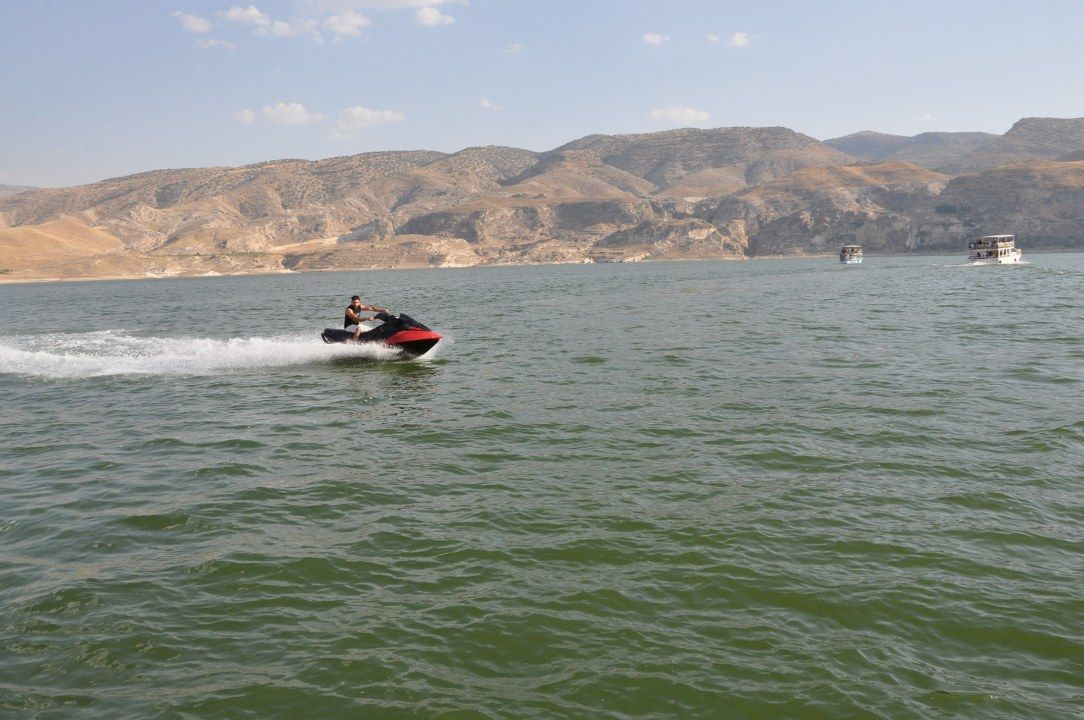 Denizi olmayan Batman'da flyboard gösterisi yoğun ilgi gördü - Sayfa 2